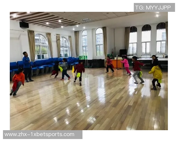 提升足球技能的趣味训练游戏让孩子们在快乐中成长与进步