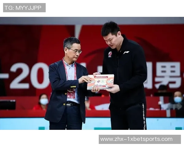 36岁外援逆袭朱芳雨场均259分成广东核心新东家三选一引发争抢